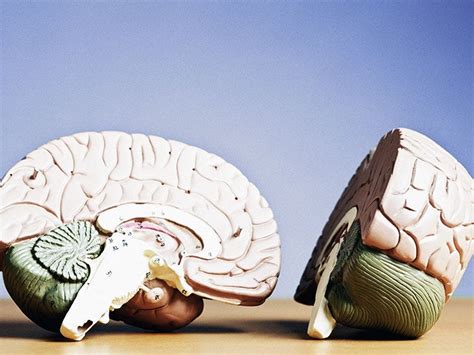 Right side stroke: Symptoms, possible effects, and more