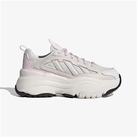 Adidas Originals | OZGAIA { CLOUD WHITE/OFF WHITE/ALMOST PINK – Superkicks