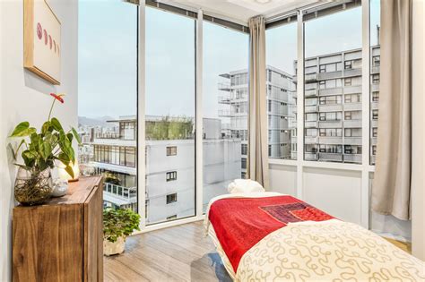 Registered Massage Therapy Vancouver | Broadway Wellness