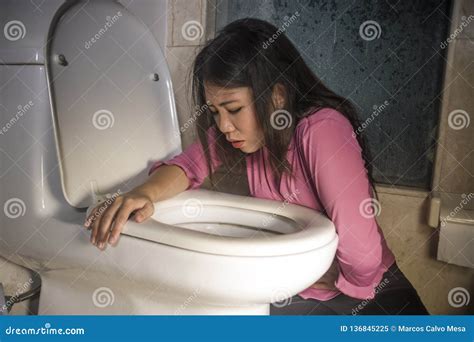 Throwing Up Blood While Pregnant