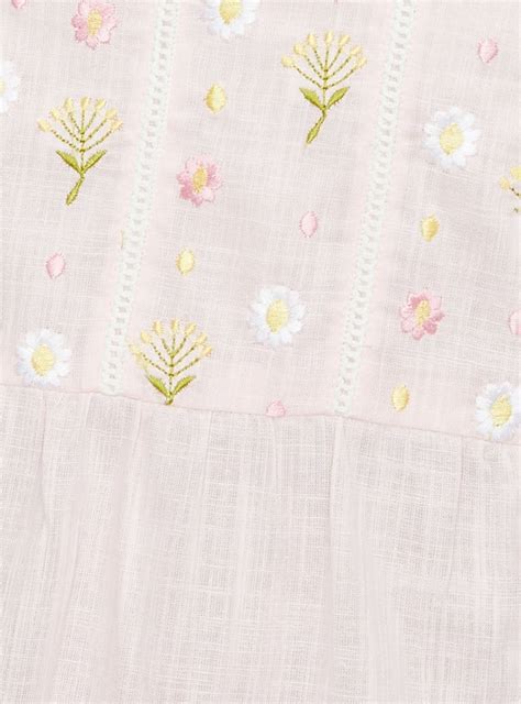 Buy Women Embroidered Yoke Straight Kurta Online at just Rs. 599.0 ...