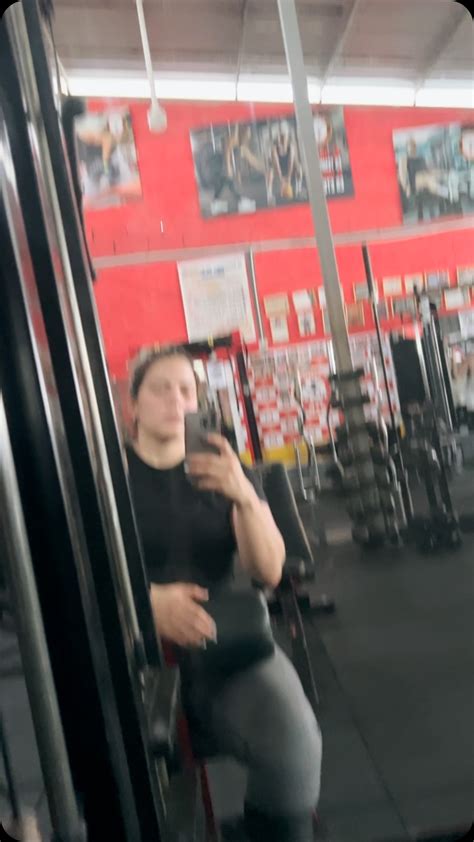 Roxy Rivadeneira (@roxyrivadeneira_scisurvivor) • Instagram photos and ...