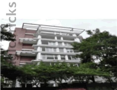 High Point in Model Colony, Pune