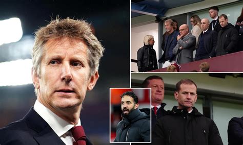 Edwin van der Sar highlights key to Man United's football structure ...