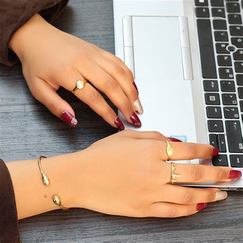 Workday Essentials – Silver Eternity
