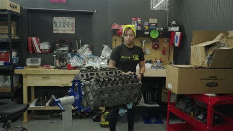 108152714-1748629607986-250509-mi-03-himi-desireehill-mechanic-edit-400 ...