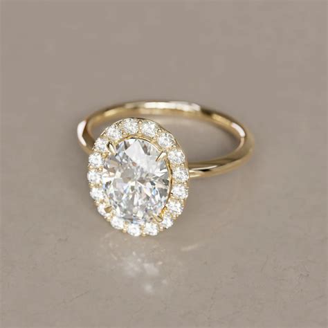 How to Choose an Oval Engagement Ring – Valley Rose