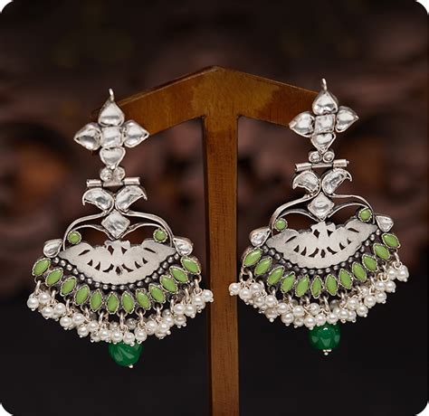 Silk Sarees Online : Pure Kanchipuram Pattu Saree | Sundari Silks