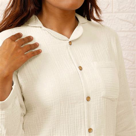 Crinkled Muslin Women's Nightsuit - Ivory – snugglyspaces