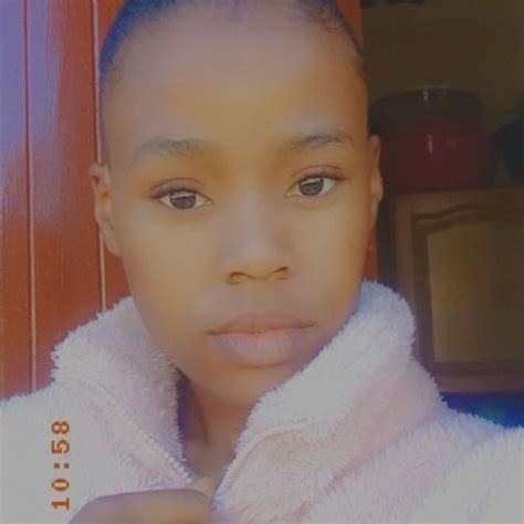 Anelisiwe - English teacher - ₹548/h