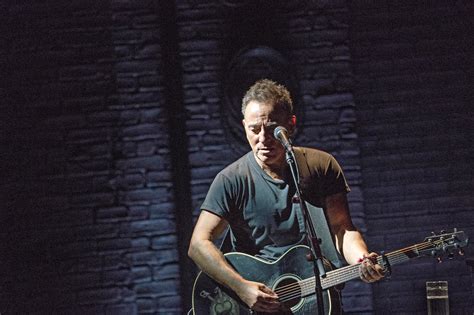 Bruce Springsteen Vevo 的图像结果