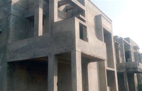 Supreme Crown Constructions