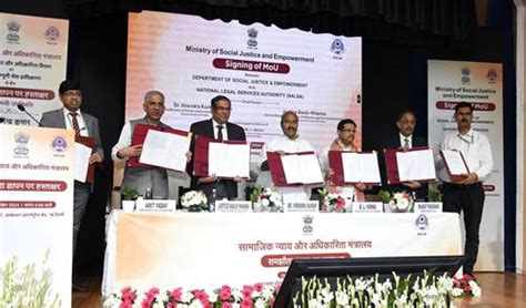 MoU signed between Department of Social Justice & Empowerment and ...