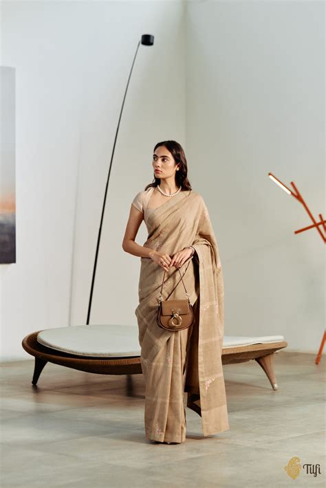 'Nilima' Beige-Brown Pure Cotton Linen Banarasi Handloom Saree - Tilfi