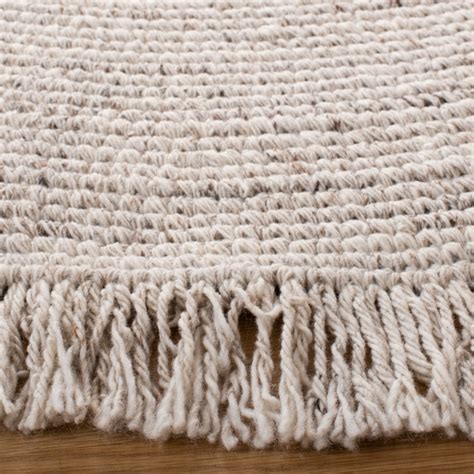 Safavieh Braided Andrijana 5 X 5 (ft) Braided Beige Round Indoor ...