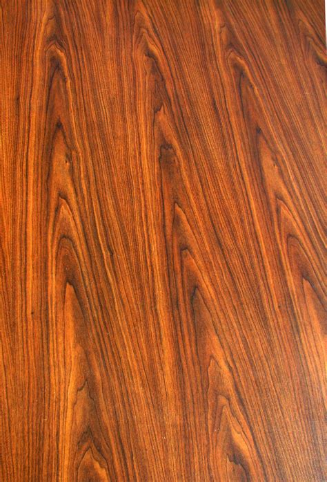 Which Is Better: Red Oak versus White Oak Hardwood Flooring?