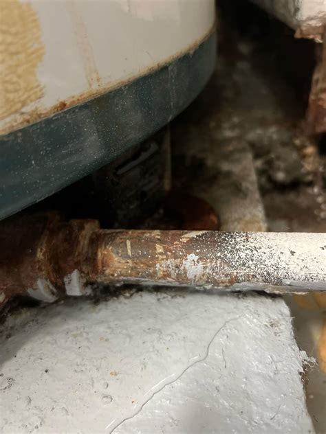 Leaky water heater. Can it be repaired or does it need replaced? : r ...
