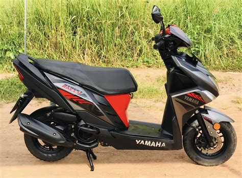 Latest Motorbikes and Scooters Price & Reviews 2025 - BikesGuide