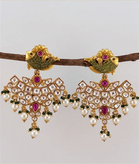 Piscean Glow Chandbalis – Forever Desi