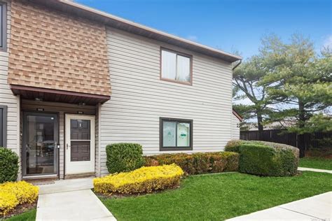 100 Daly Blvd Unit 504, Oceanside, NY 11572 | Homes.com