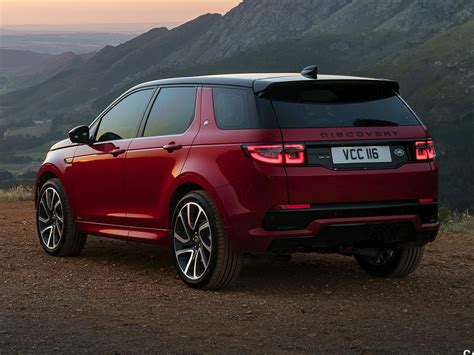 2022 Land Rover Discovery Sport SE R-Dynamic 4dr 4x4 Pictures