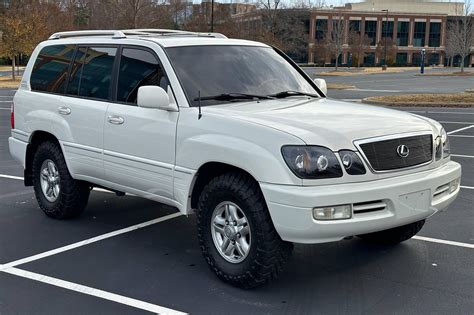 2000 Lexus LX 470 for Sale - Cars & Bids