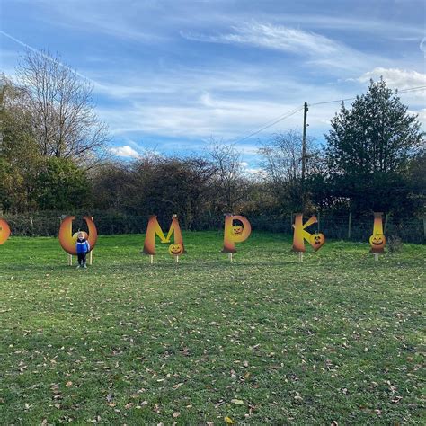 THE WATERING HOLE GAWTHORPE (2025) All You Need to Know BEFORE You Go ...