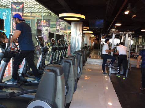 Celebrity fitness gym M G road Gurugram (Gurgaon) | FitArrow.in