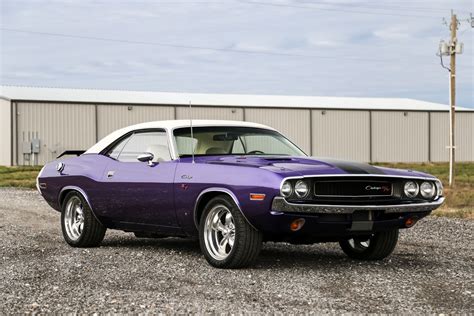 1970 Dodge Challenger | American Muscle CarZ