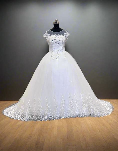 Buy White Catholic Wedding Train Gown in Goa | Gownlink – GownLink