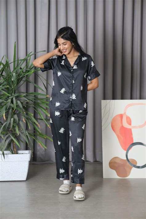 Black Penguin Print Silk Satin Night Suit - Nightwear – Smarty Pants