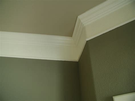 Fake Crown Molding Design with Large Top Baseboard and Small Bottom ...