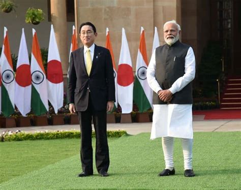 PM launches National SC/ST hub & ZED scheme, presents Awards to MSMEs ...