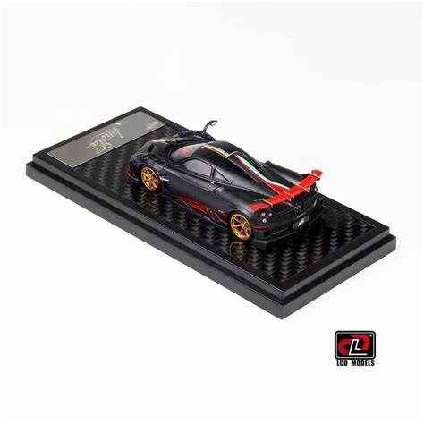 (Pre-Order)(LCD64041-MBCI) Pagani Imola (Matt Black Carbon with Italia ...