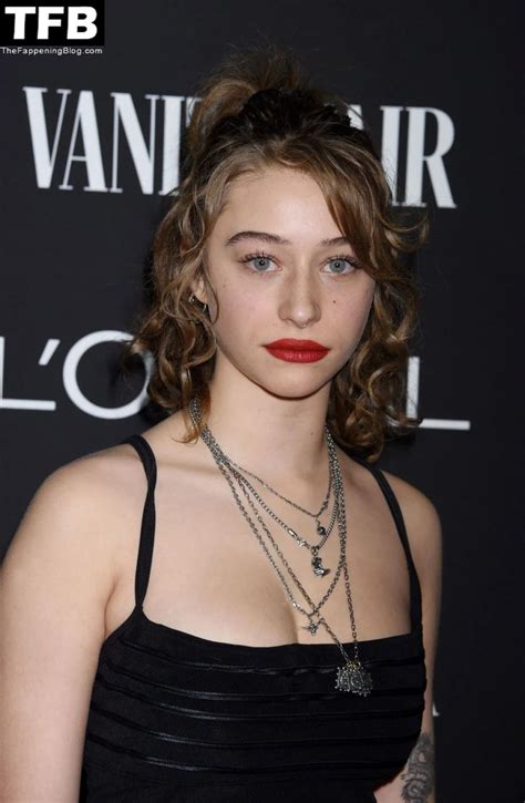 Odessa A’zion Nude & Sexy Collection (7 Photos) | #TheFappening