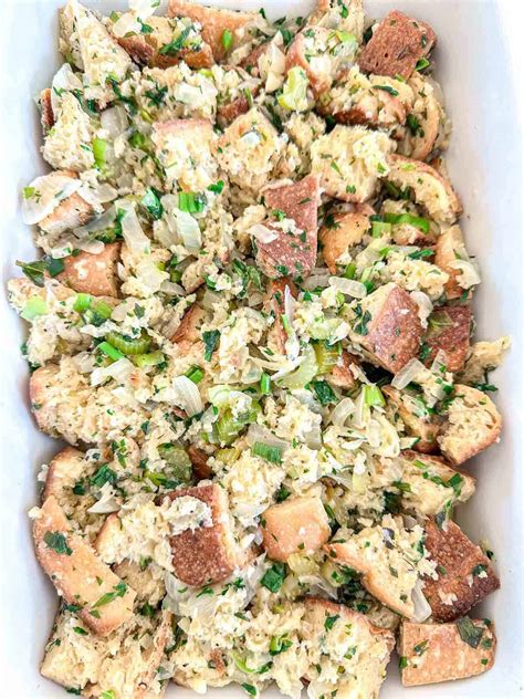 Easy Sourdough Bread Stuffing With Fresh Herbs - Simple And Fraiche
