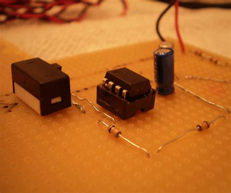 Circuit Python Pulsating Prop LED 的图像结果