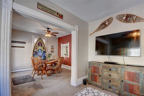 Colorado Springs Vacation Rentals | Home and Condo Rentals | Airbnb