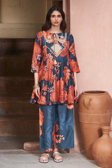Buy Blue Embroidery Keyhole Neck Floral Print Anarkali And Flared Pant ...
