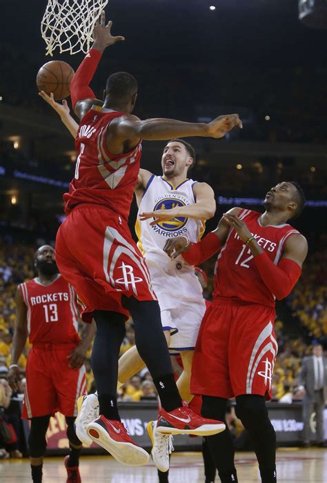 Splash Brothers' defense helps Warriors hold off Rockets in Game 2