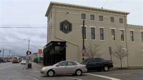 RYE on Market, Galaxie Bar partner to provide free meals to workers ...