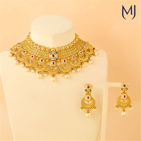 Gujarati Gold & Diamond Necklace - Manubhai Jewellers