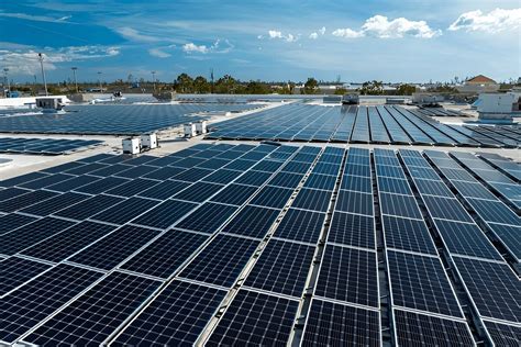 Commercial Solar Installation 的图像结果