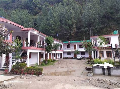 MONIKA HOTEL AND RESTAURANT (Ukhimath) - Hotel Reviews & Photos ...