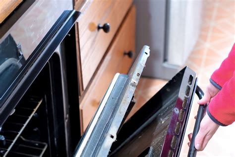 How To Clean Oven Glass - No Coat Hanger Required!