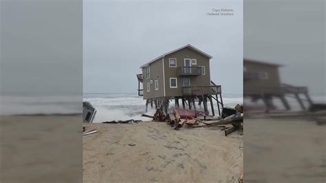 Rodanthe home collapses in NC Outer Banks, more homes could go ...