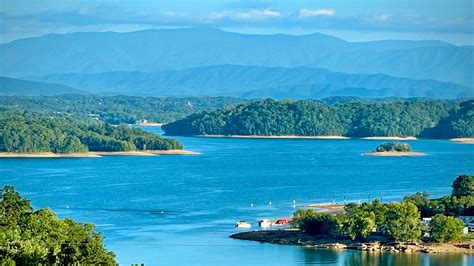 Douglas Dam and Douglas Lake