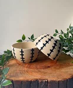 CASATRUNK Handpainted Ceramic Hand-Painted Condiment & Snack Bowl ...