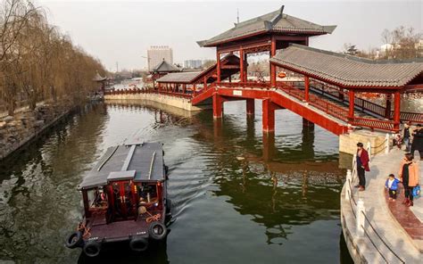 许昌水上公交运行两年 53.8万人次“游”过护城河-中国搜索河南