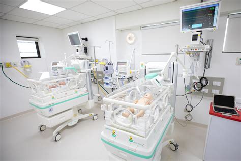 Unidad de Cuidados Intensivos (UCI) Neonatal - Clínica Centenario ...